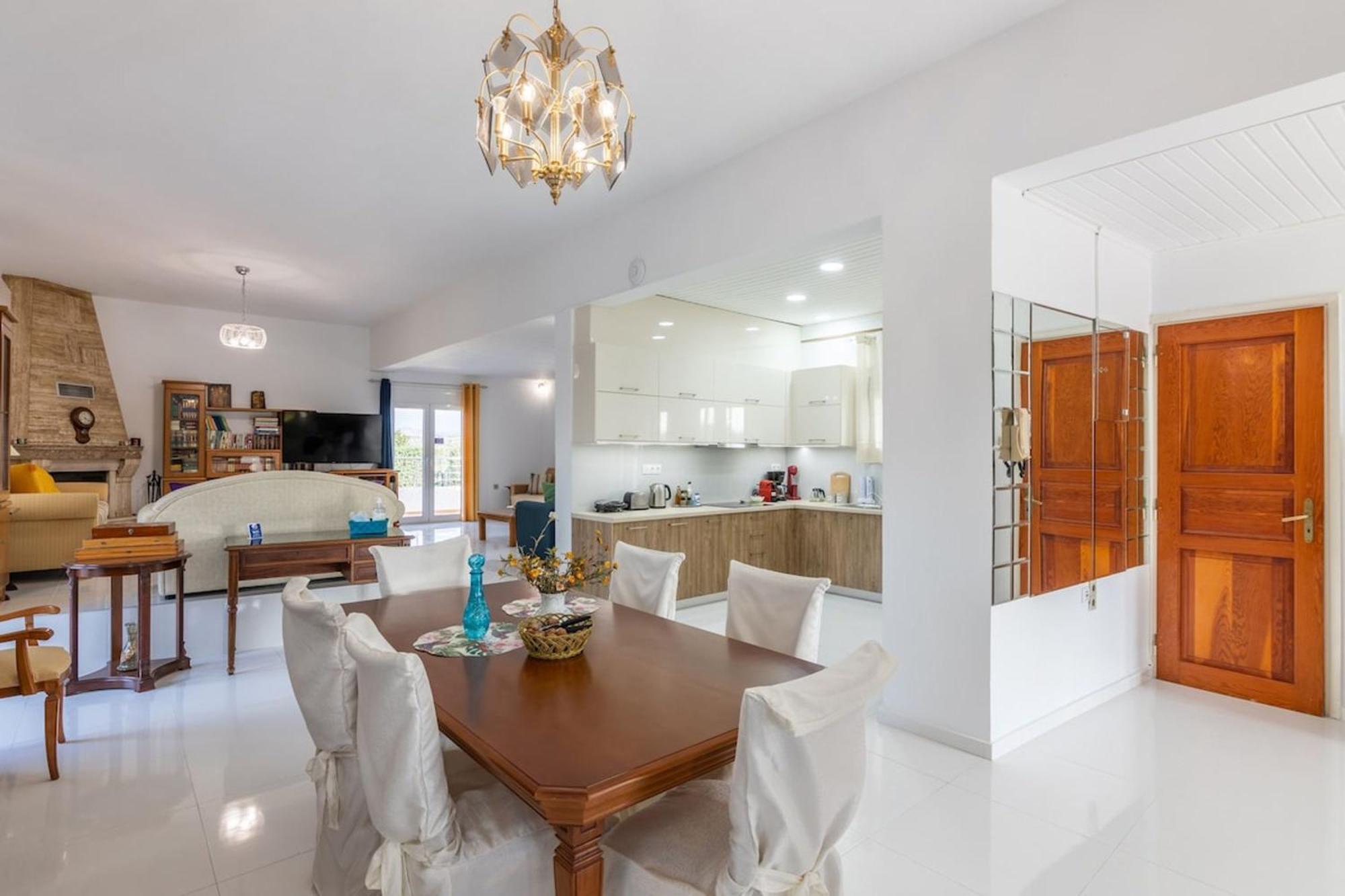 Amazing Villa Chrysanthi With Private Pool In Heraklion Epano Vathia Exterior photo