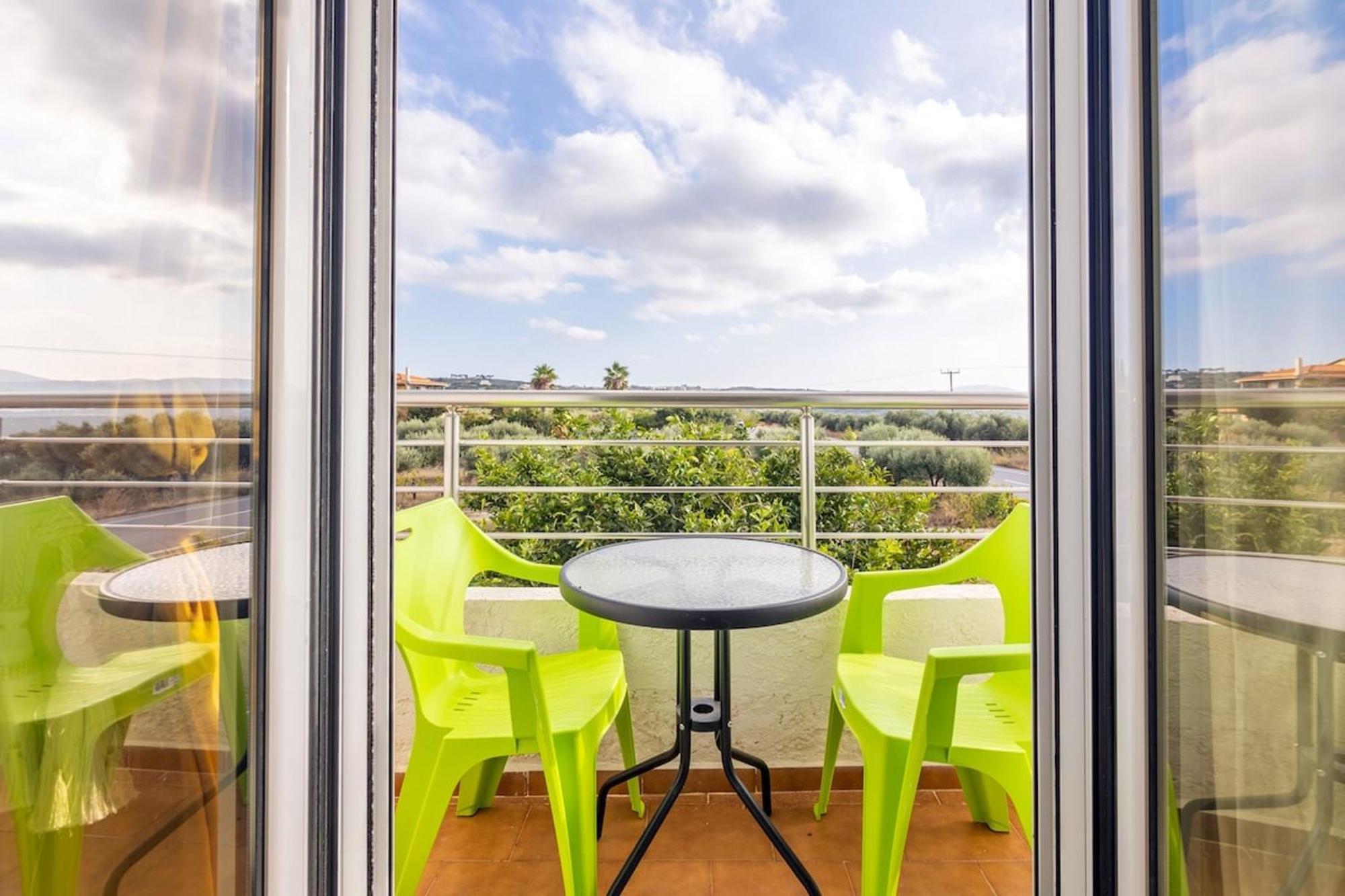 Amazing Villa Chrysanthi With Private Pool In Heraklion Epano Vathia Exterior photo